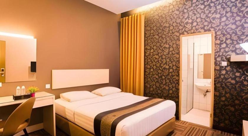 Mine Home Hotel By Sovia Bandung Exterior foto
